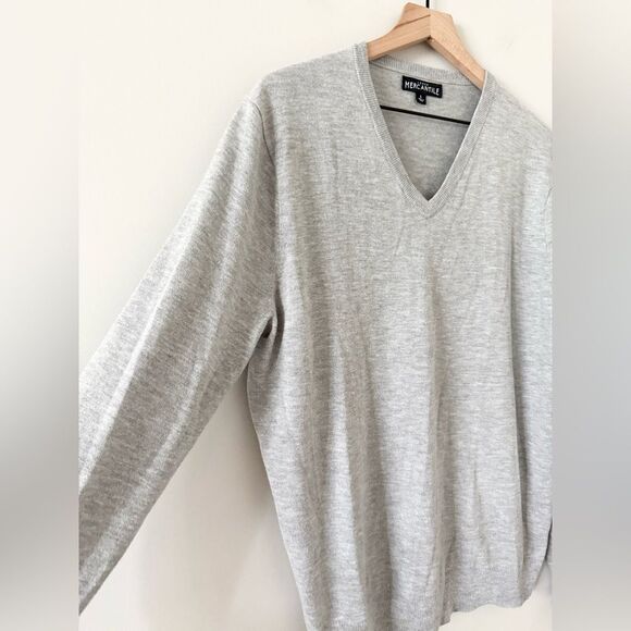 J. Crew Cotton Merino Wool Blend Lightweight V-neck Sweater in Heathered Gray L - Picture 2 of 5